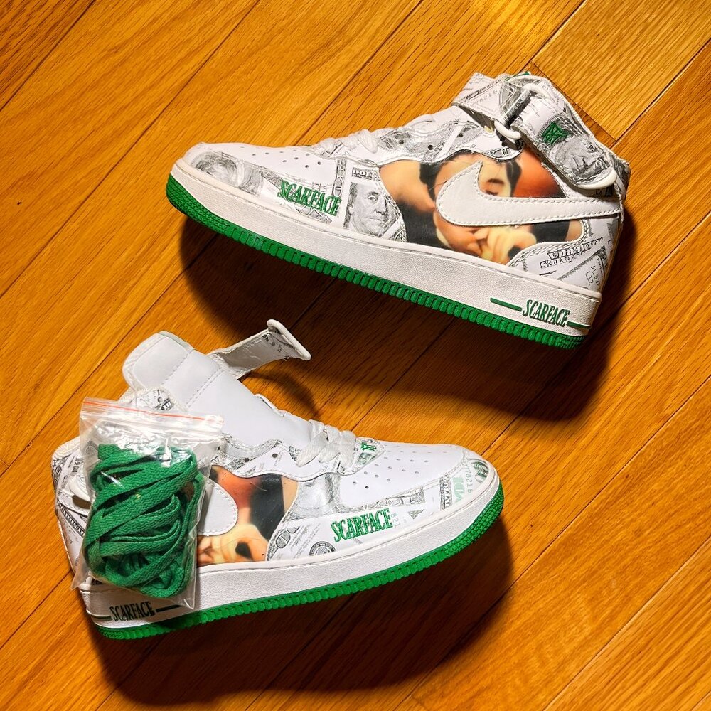 SOLD IG: chillwillscloset | Brand New: 2005 SCARFACE AF1 collab ARI MENTHOL 10's